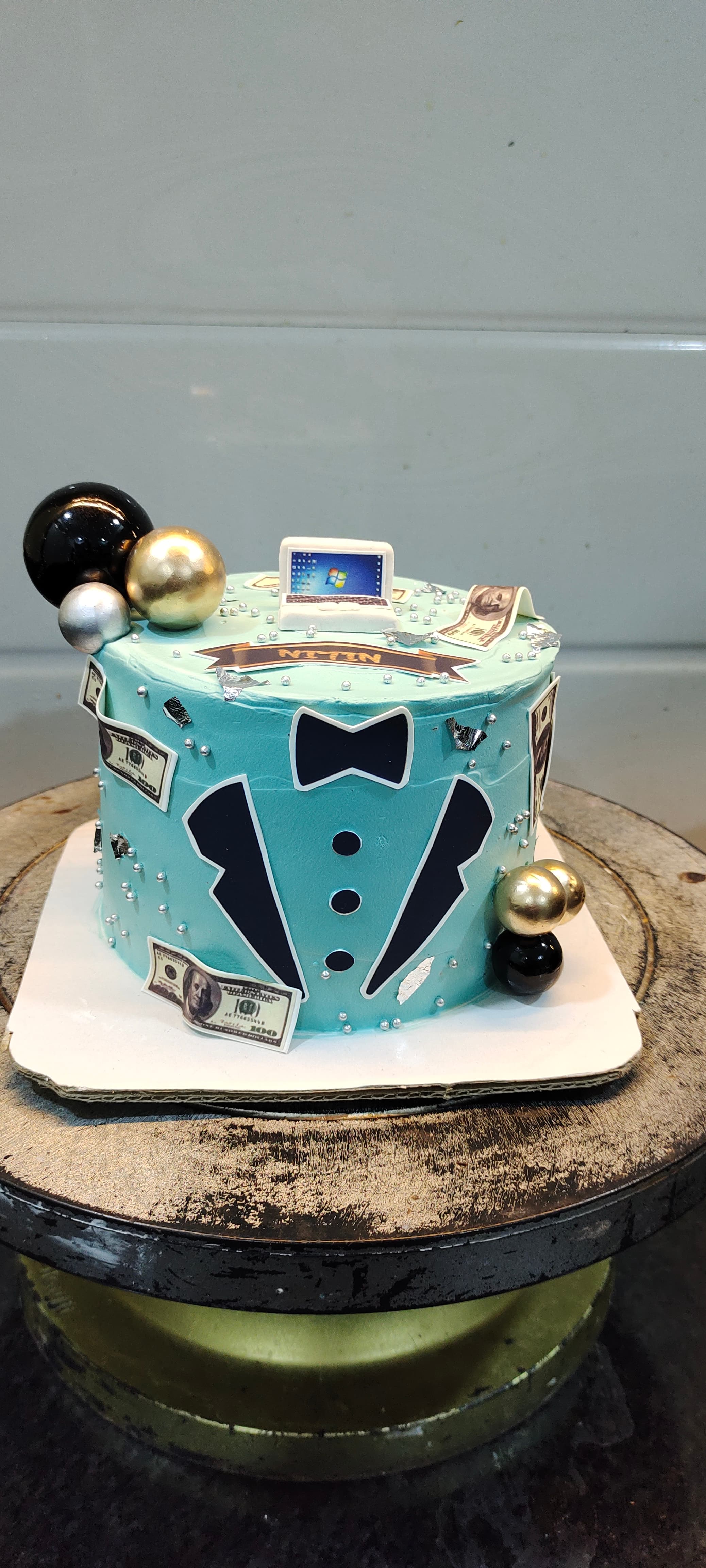 Cake 48